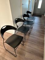 Balleri Italia eetkamerstoel stapelbaar 4 stuks, Huis en Inrichting, Stoelen, Ophalen, Zwart, Vintage, Zo goed als nieuw