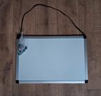 Whiteboard met magneetjes, Ophalen, Zo goed als nieuw