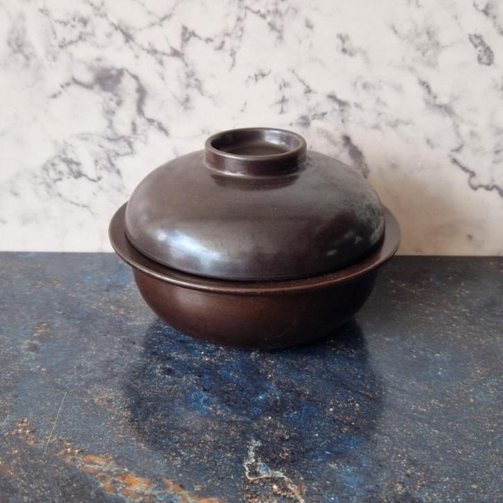 Arabia Finland Liekki pot, Antiek en Kunst, Antiek | Servies los, Ophalen of Verzenden