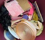 Oud lint brocante linten, Antiek en Kunst, Curiosa en Brocante, Ophalen of Verzenden