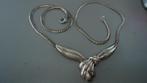 zilveren 925 ketting met soort strik, Met hanger, Verzenden, Zo goed als nieuw, Zilver