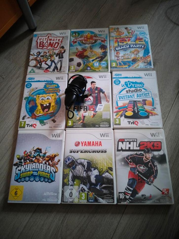 Veel wii games fifa 15, NHL, enz, Spelcomputers en Games, Games | Nintendo Wii, Gebruikt, Ophalen of Verzenden