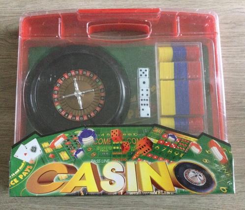 Roulette spel in plastic koffer, Hobby en Vrije tijd, Gezelschapsspellen | Overige, Gebruikt, Een of twee spelers, Drie of vier spelers