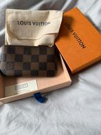 Louis vuitton lv coin pouch damier ebene canvas, Sieraden, Tassen en Uiterlijk, Portemonnees, Ophalen, Zo goed als nieuw, Bruin