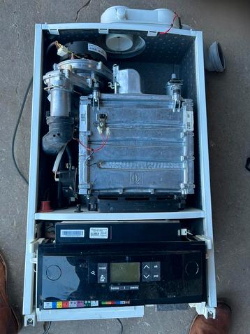 Nefit Trendline pomp ventilator Uba print & alle onderdelen  beschikbaar voor biedingen