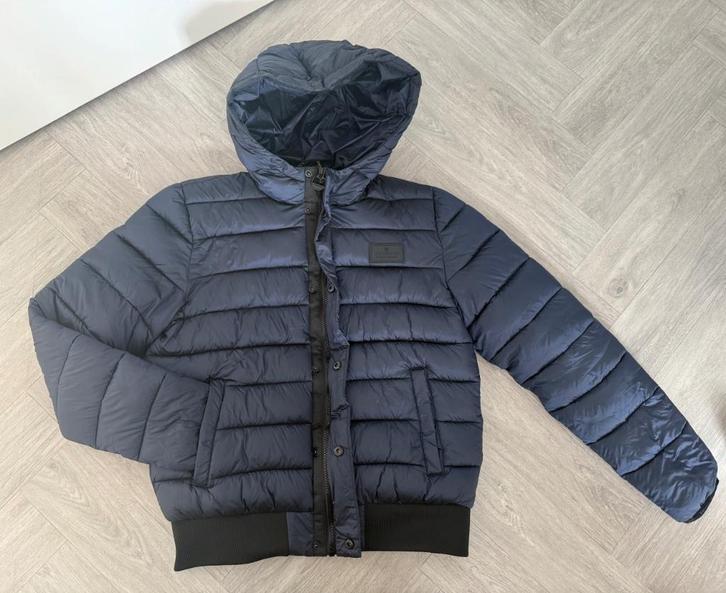 Donker blauwe VINGINO Jas maat 176!, Kinderen en Baby's, Kinderkleding | Maat 176, Zo goed als nieuw, Jongen, Jas, Verzenden