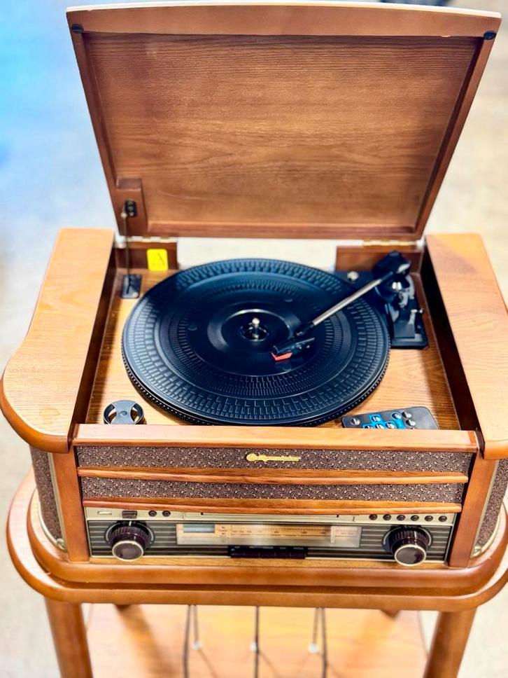 Ouderwetse Platenspeler met Radio, Audio, Tv en Foto, Platenspelers, Gebruikt, Platenspeler, Overige merken, USB-aansluiting, Ophalen