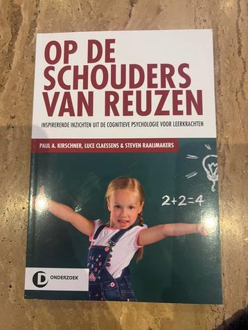 Luce Claessens - Op de schouders van reuzen beschikbaar voor biedingen