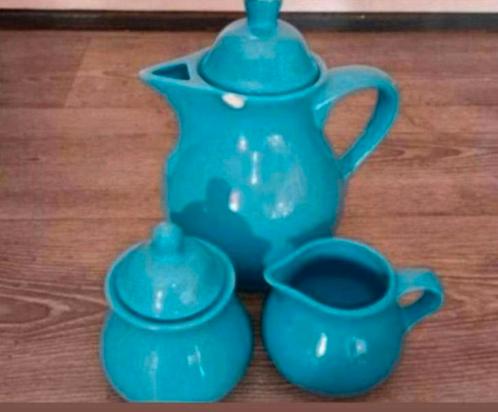 💠blauwe koffie/theepot & melk & suikersetje💠, Huis en Inrichting, Keuken | Servies, Gebruikt, Overige typen, Overige stijlen