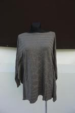vleermuis trui taupe M/L zga nieuw, Ophalen of Verzenden, Zo goed als nieuw, Maat 38/40 (M), Overige kleuren
