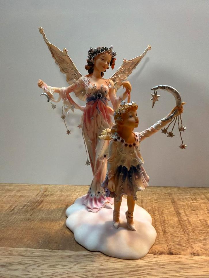 Faerie Poppets LP11826 - On Silver Moonbeams, Antiek en Kunst, Kunst | Beelden en Houtsnijwerken, Ophalen of Verzenden