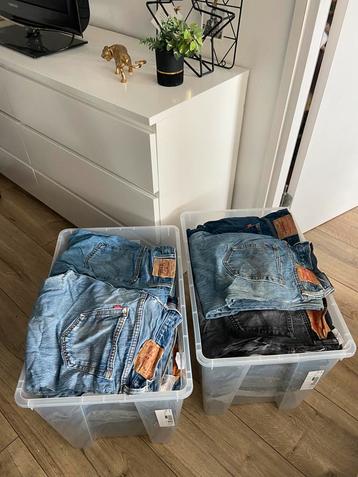 Partij Levi’s 501 jeans  (partij van 10, 25 of 50 mogelijk) beschikbaar voor biedingen