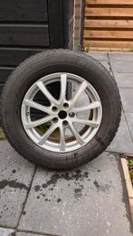 Mazda cx5 winterbanden, velgen naafdop en moeren, Auto-onderdelen, Banden en Velgen, Ophalen, Gebruikt, Banden en Velgen, 17 inch