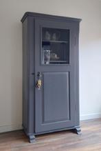 Landelijke klassieke kast, vitrinekast, eendeurskast,legkast