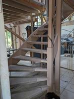 Hardhouten trap, 2 tot 4 meter, Ophalen of Verzenden, Zo goed als nieuw