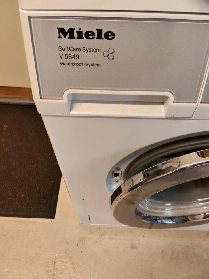 Miele Wasmachine - Topkwaliteit!, Witgoed en Apparatuur, Wasmachines, Gebruikt, Voorlader, 6 tot 8 kg, 85 tot 90 cm, 1200 tot 1600 toeren