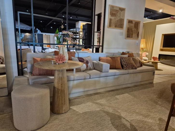 Bank L390xB344xH60cm licht grijs met dressoir, Huis en Inrichting, Banken | Complete zithoeken, Zo goed als nieuw, Ophalen