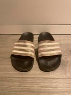 adidas badslippers flip flop zwart goud stripes mt 7 / 38, Kleding | Dames, Schoenen, Slippers, Adidas, Zwart, Ophalen of Verzenden