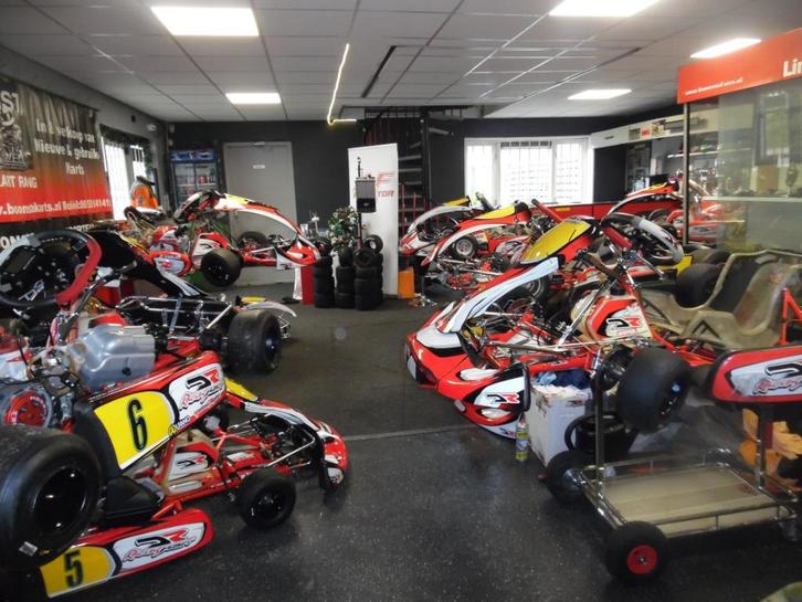 Nieuwe en gebruikte karts en motoren voor karting leverbaar., Sport en Fitness, Karting, Nieuw, Kart, Ophalen of Verzenden