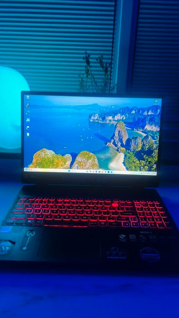 Gaming laptop, Computers en Software, Windows Laptops, Zo goed als nieuw, 17 inch of meer, SSD, 2 tot 3 Ghz, 16 GB, Qwerty, Met videokaart