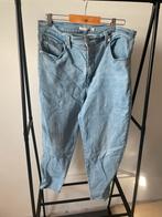 Levi’s mom jeans maat 32, Zo goed als nieuw, W30 - W32 (confectie 38/40), Levi’s, Verzenden