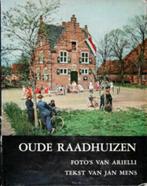 Oude Raadhuizen in Nederland, Ophalen of Verzenden, Zo goed als nieuw