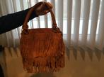 Suède tas met franjes, Sieraden, Tassen en Uiterlijk, Tassen | Damestassen, Ophalen of Verzenden, Zo goed als nieuw, Bruin