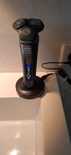 Philips series 7000 met oplader, Ophalen, Zo goed als nieuw, Scheren en Epileren