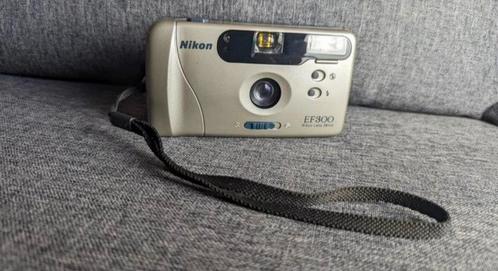 Nikon Ef300 prachtige Vintage 35mm, Audio, Tv en Foto, Fotocamera's Analoog, Zo goed als nieuw, Compact, Nikon, Ophalen of Verzenden