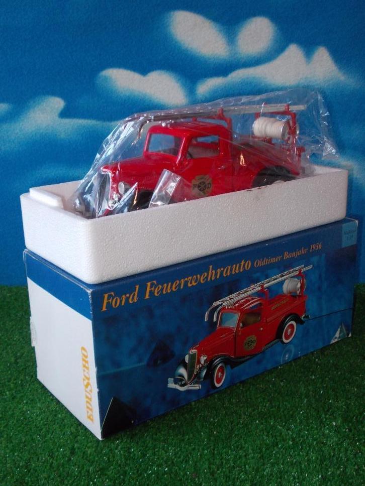 1/18 Ford V8 Pick-Up Beverly Hills Brandweer -Eduscho/Solido, Hobby en Vrije tijd, Modelauto's | 1:18, Nieuw, Solido, Ophalen of Verzenden