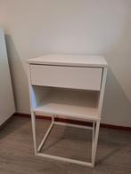 Vikhammer nachtkastjes (2 stuks), Huis en Inrichting, Slaapkamer | Nachtkastjes, Ophalen, Minder dan 45 cm, 55 tot 70 cm, Zo goed als nieuw