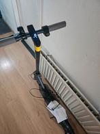 Elektrische step, Fietsen en Brommers, Steps, Ophalen, Zo goed als nieuw, Elektrische step (E-scooter)