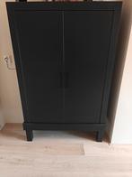 WOOOD zwarte opbergkast, Huis en Inrichting, Kasten | Kledingkasten, Ophalen, Met deur(en), 50 tot 100 cm, Zo goed als nieuw