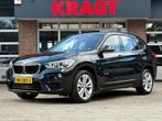 BMW X1 Executive XDrive20i 192 pk AUTOMAAT - LED - navi - el, Stof, Gebruikt, 2000 kg, Zwart