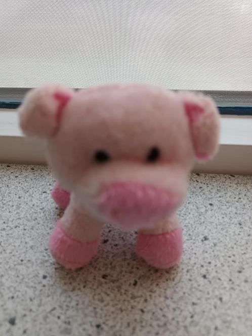 Varkentje van Hema meet ca 11 cm zwart geborduurde ogen, Kinderen en Baby's, Speelgoed | Knuffels en Pluche, Zo goed als nieuw