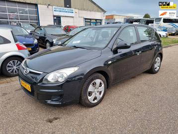 Hyundai I30 1.4i Blue Active Cool Clima! Bj:2009 NAP! beschikbaar voor biedingen