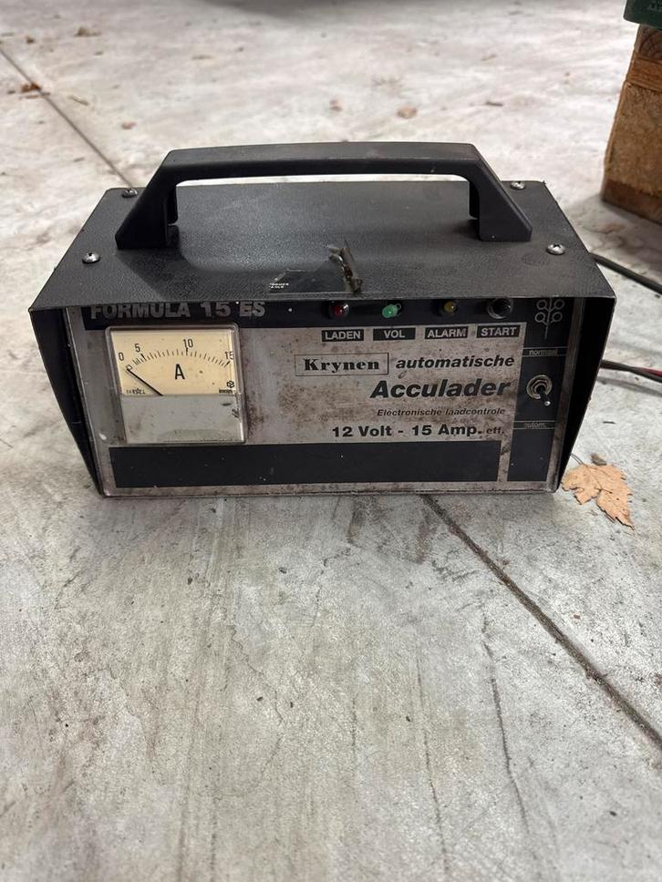 Krynen Formula 15ES Acculader 12V 15A, Auto-onderdelen, Accu's en Toebehoren, Universele onderdelen, Gebruikt, Ophalen of Verzenden