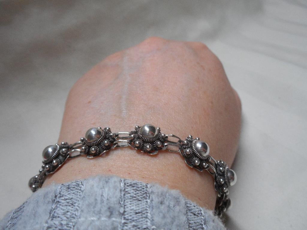 Prachtige zilveren Zeeuwse knoppen armband nr.1058, Sieraden, Tassen en Uiterlijk, Antieke sieraden, Verzenden, Zilver, Armband