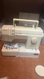 Singer naaimaschine Gratis, Hobby en Vrije tijd, Naaimachines en Toebehoren, Ophalen of Verzenden, Gebruikt, Naaimachine, Singer