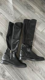Mooie hoge zwarte laarzen te koop moet met spoed weg ‼️‼️, Kleding | Dames, Schoenen, Hoge laarzen, Zwart, Ophalen of Verzenden