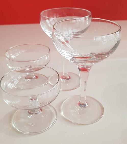 Champagne en likeurglazen, Verzamelen, Glas en Borrelglaasjes, Gebruikt, Overige typen, Ophalen of Verzenden