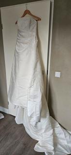 Bruidsjurk. Bieden mag!, Ophalen, Gedragen, Wit, Trouwjurk
