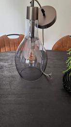 Zwarte glazen hanglamp, Huis en Inrichting, Lampen | Hanglampen, Ophalen of Verzenden, Zo goed als nieuw, Glas