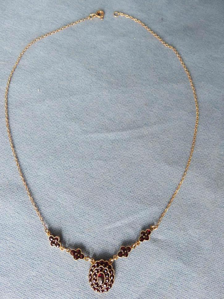 Antieke halsketting met granaat stenen in goud, Sieraden, Tassen en Uiterlijk, Antieke sieraden, Ketting, Goud, Ophalen of Verzenden