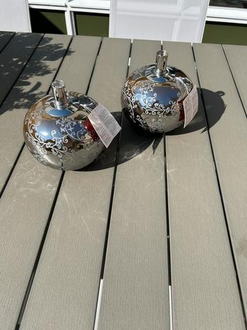 Olielamp met lont 2 stuks nieuw beschikbaar voor biedingen