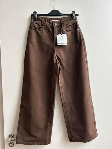 LUMINA cropped jeans bruin mt S, M en L beschikbaar voor biedingen