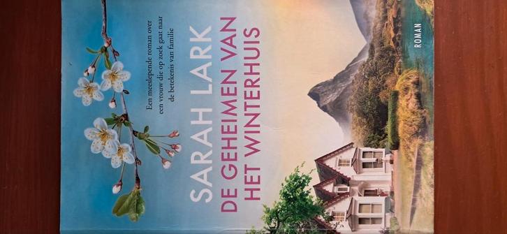 Sarah Lark - De geheimen van het winterhuis, Boeken, Romans, Zo goed als nieuw, Ophalen