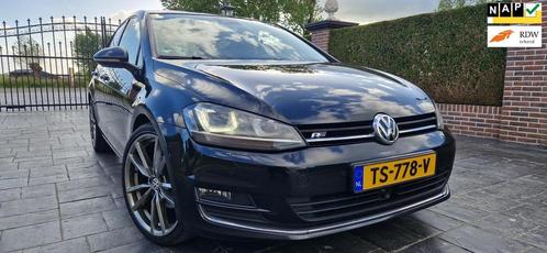 Volkswagen Golf 2.0 TDI DSG/Automaat R-line-uitv LED/LEDER/A, Auto's, Volkswagen, Bedrijf, Te koop, Golf, ABS, Achteruitrijcamera