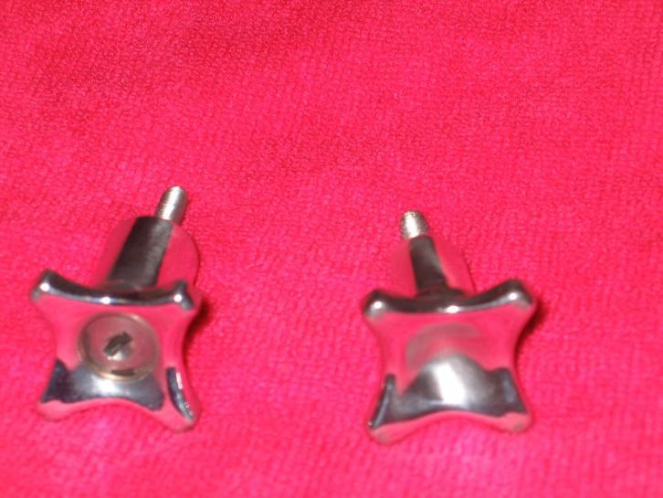 Setje gepolijste kastbouten, Fietsen en Brommers, Brommeronderdelen | Zundapp, Gebruikt, Overige typen, Verzenden