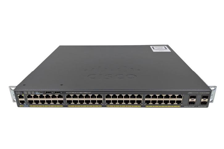 Cisco ws-c2960x-48ts-l, Computers en Software, Netwerk switches, Gebruikt, Verzenden